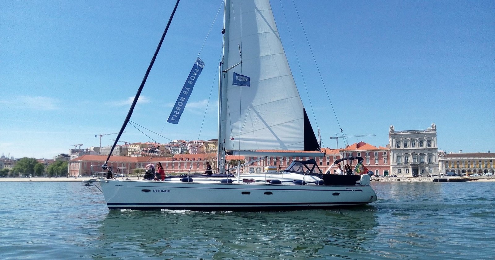 Lisbon Sailing Tour