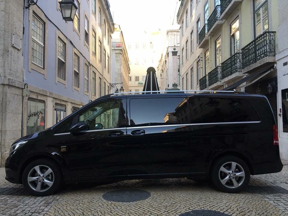 Private Transfer to or from ERICEIRA
