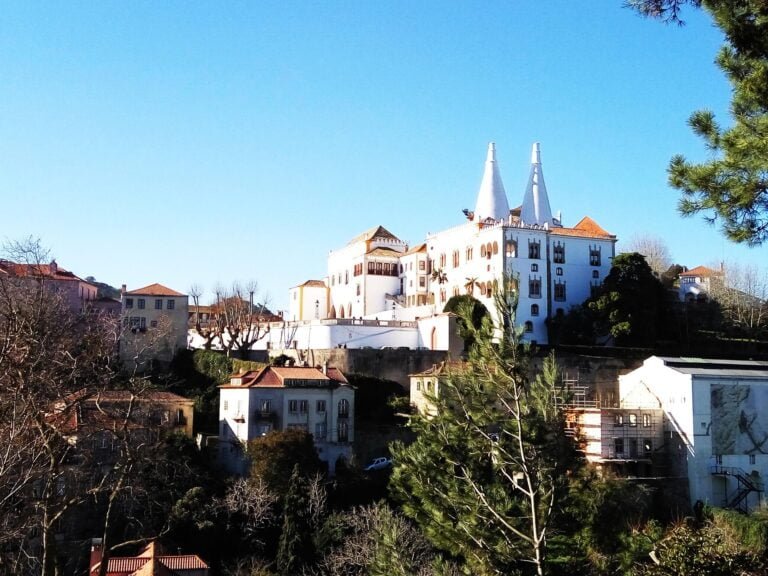Private Sintra Tour from Lisbon with Wine Tasting and National palace of Sintra