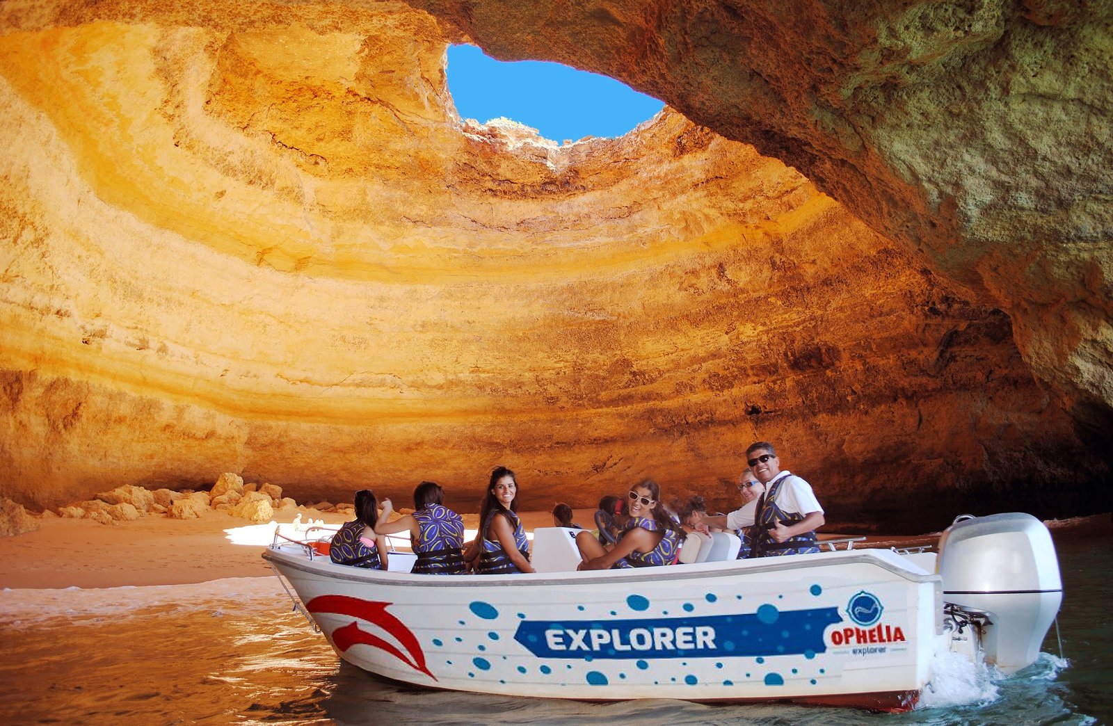 Passeio de barco à Gruta de Benagil