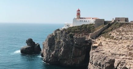 Embark on an adventure in the South of Portugal. Discover the Algarve and its stunning hidden beaches. Journey to the Ponta de Sagres