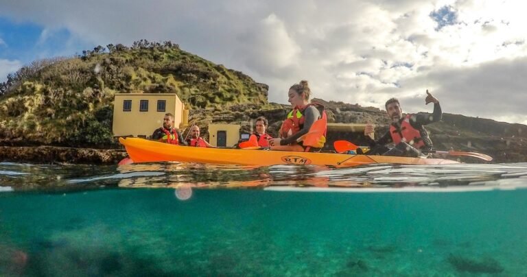KAYAKING • Vila Franca do Campo