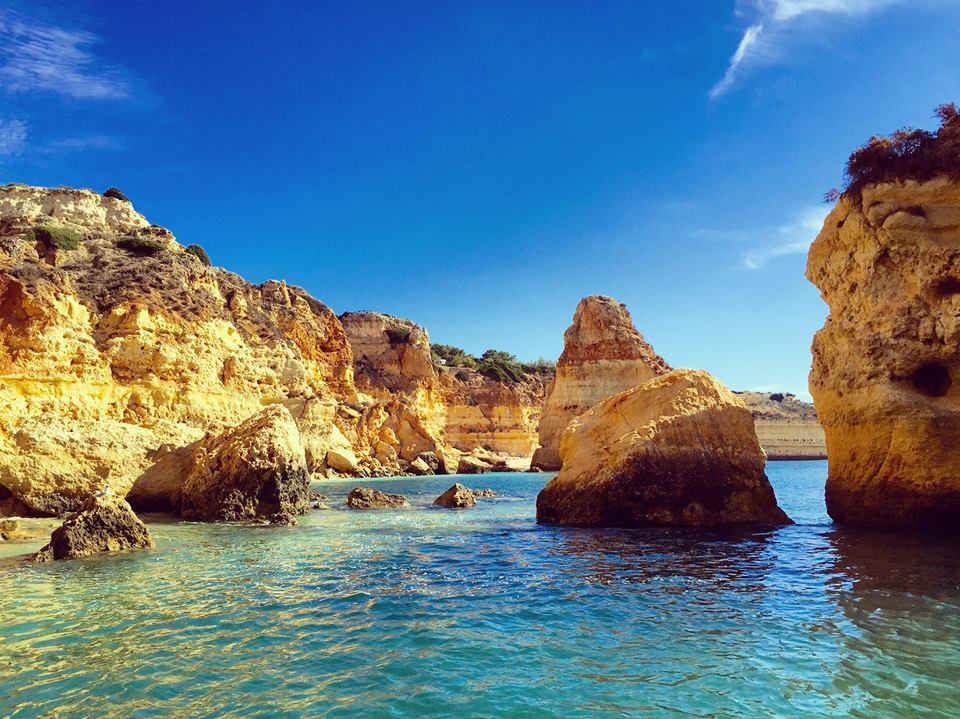 Visita guiada às 10 melhores grutas entre Armação de Pêra e Benagil