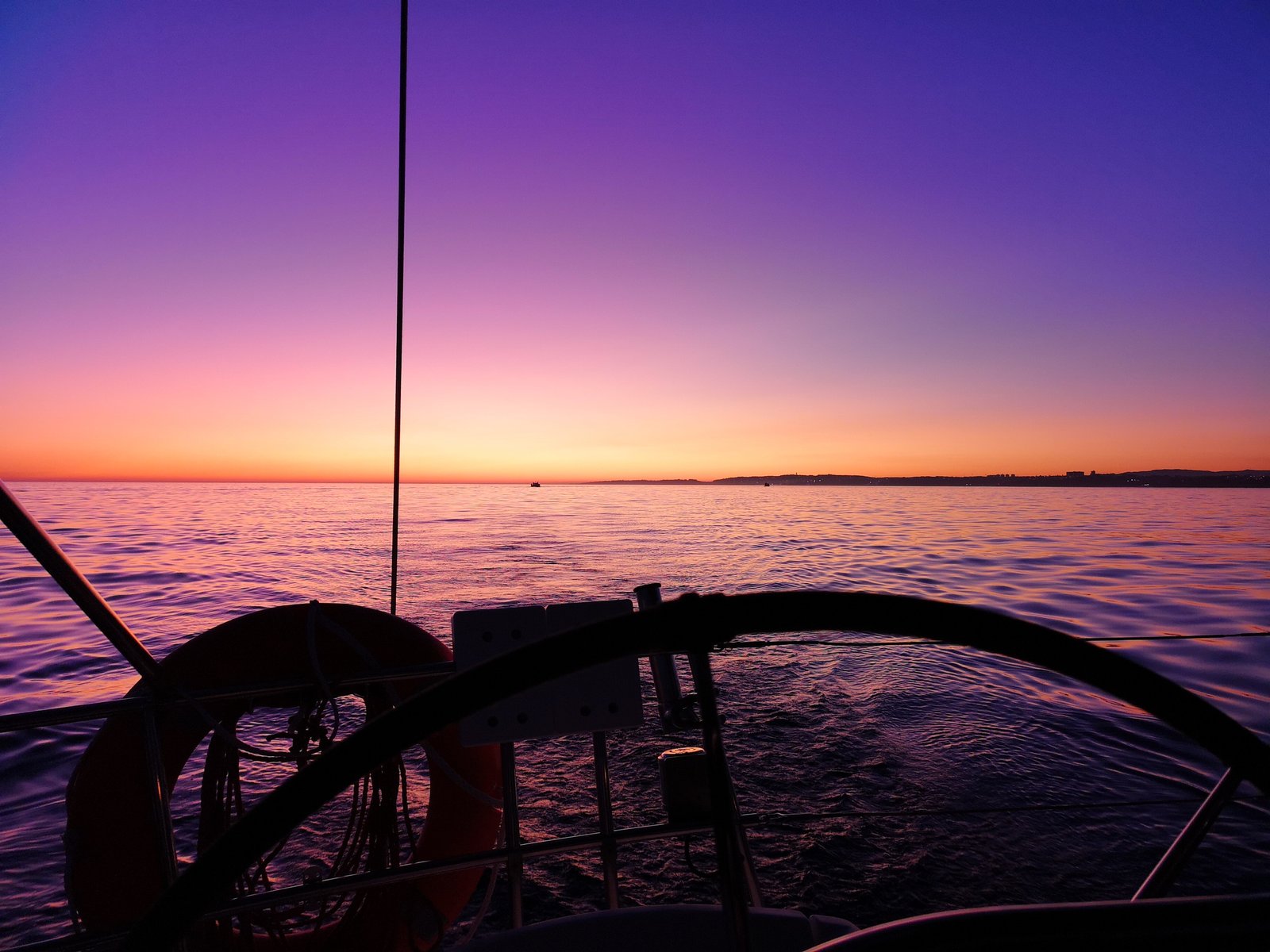 Private Sunset Tour on a Luxury Sailing Yatch
