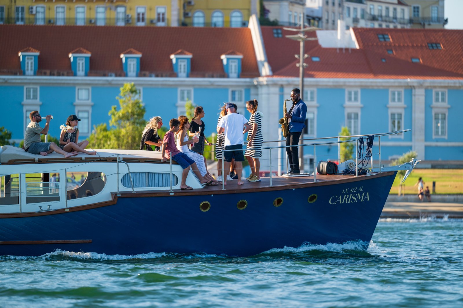 4h Classic Yacht