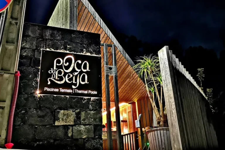 Furnas à noite