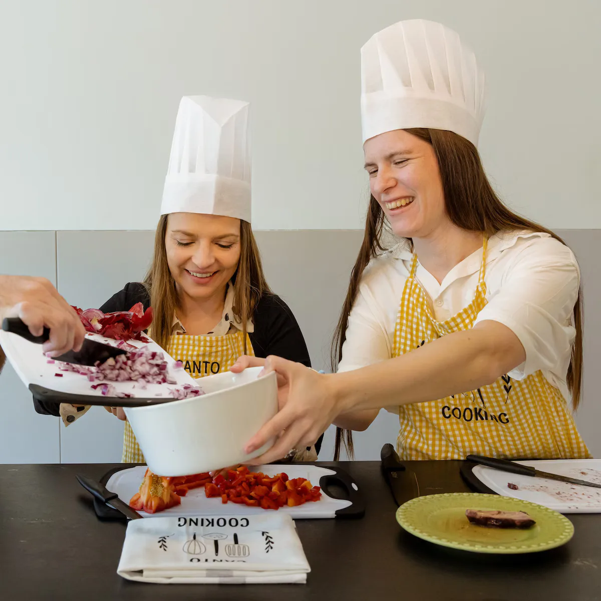 Portuguese Tapas Class & Market Tour, Lunch with Wine