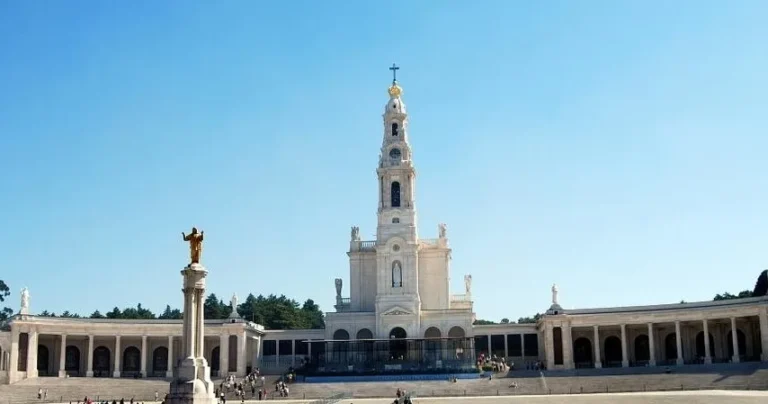 Fátima Private Tour from Lisbon