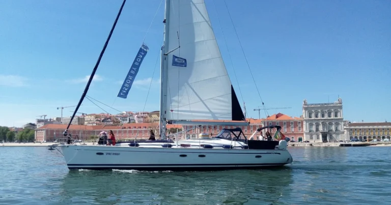 Lisbon Sailing Private Tour