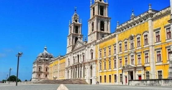 Countryside, Wine & Mafra Royal Palace