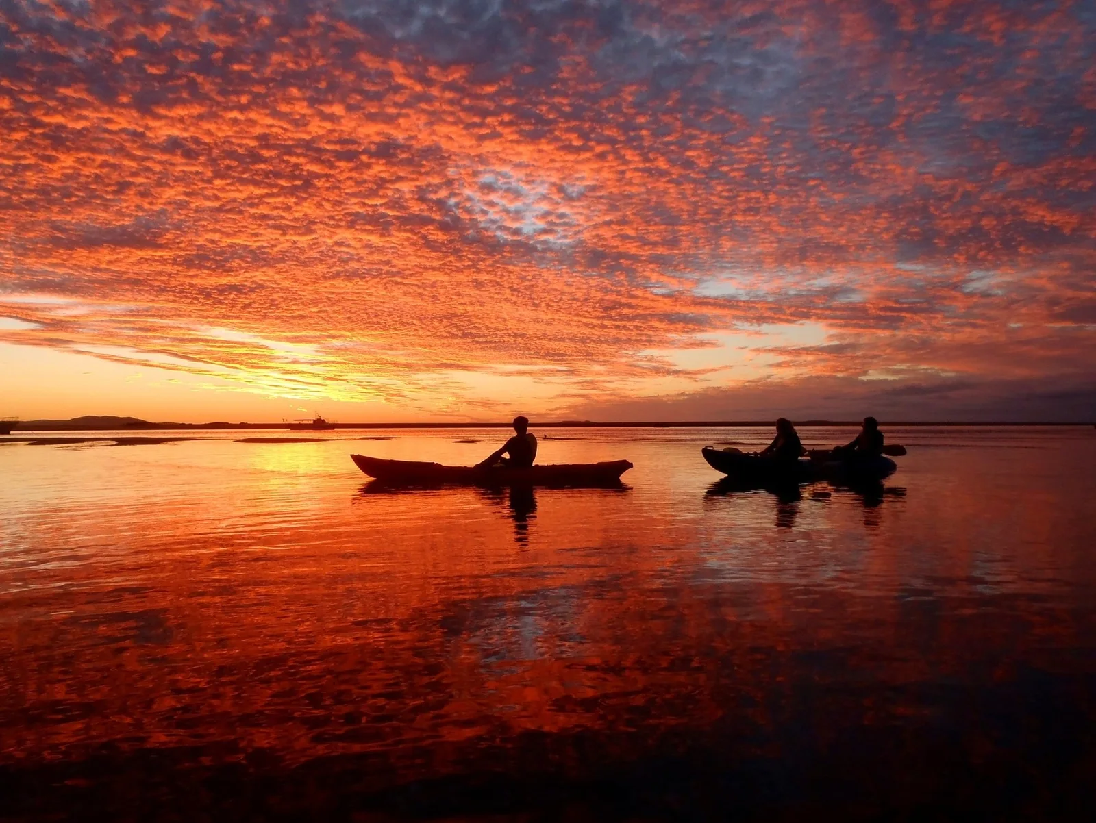 EZRIDE Kayak Tour - Sunset