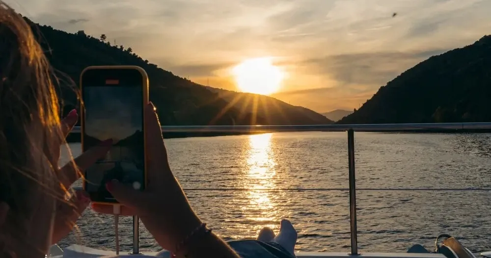 Douro Sunset River Cruise with Wine & Vineyard Views