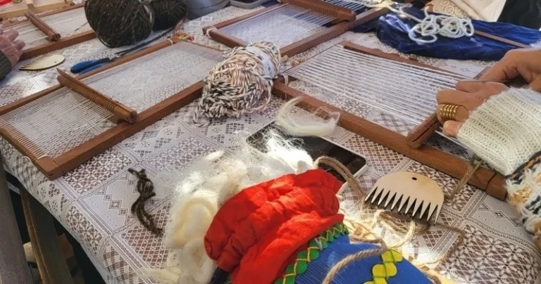 Wool Weaving Workshop & Almond Roast in the Algarve