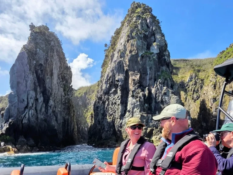 São Miguel: Private Romantic Cruise with Champagne