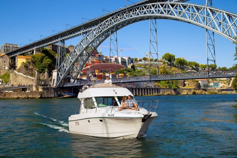 Private Douro Yacht Cruise & Port Wine Tasting