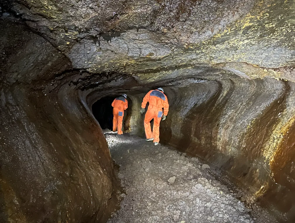 Pico Half-Day Tour + Pico Caving Half-Day Tour • Private Tour