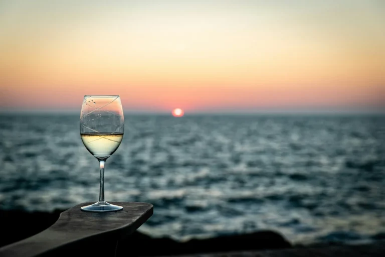 Algarve Terrace Tasting – Private Wine & Local Flavours