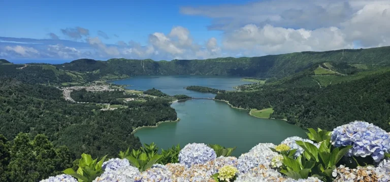 Full Caldera Tour